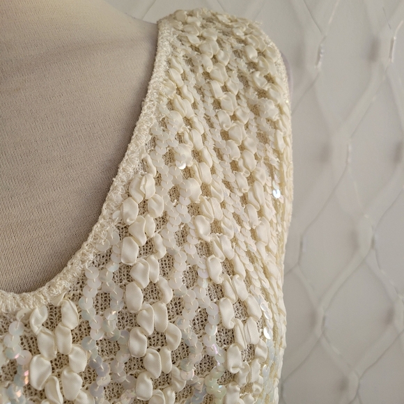 Vintage Shift Top / Iridescent White / Fits Medium - Large - Picture 2 of 5